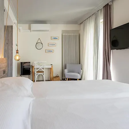 Seven Boutique Hotel