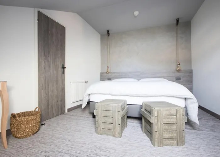 七号精品酒店 3*