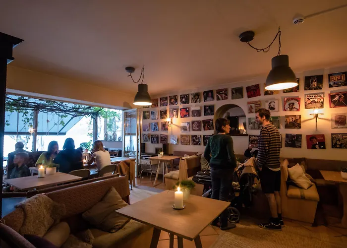 七号精品酒店 3*