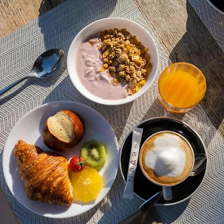 מלון Seven Boutique 3*